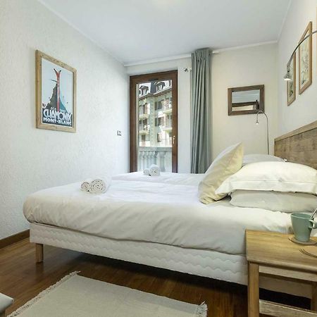 Apartment Ensa - Alpes Travel - Central Chamonix - Sleeps 4 Exterior photo